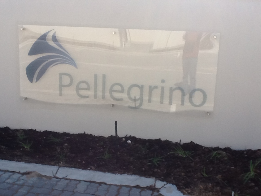 To Let 2 Bedroom Property for Rent in Buh Rein Estate Western Cape